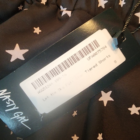 Short/Skort - Picture 3 of 4